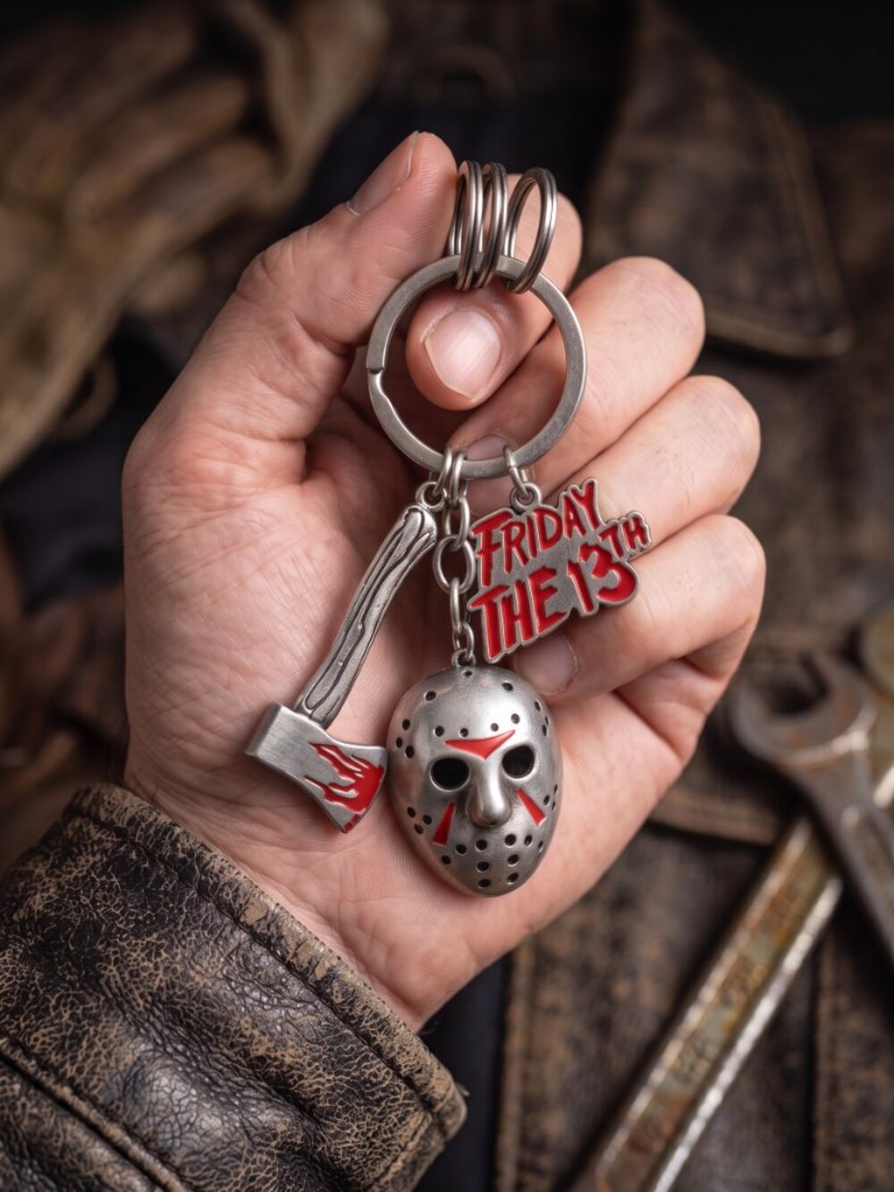 Friday the 13th Keyring – Jason Mask & Blood Axe Charm Keychain
